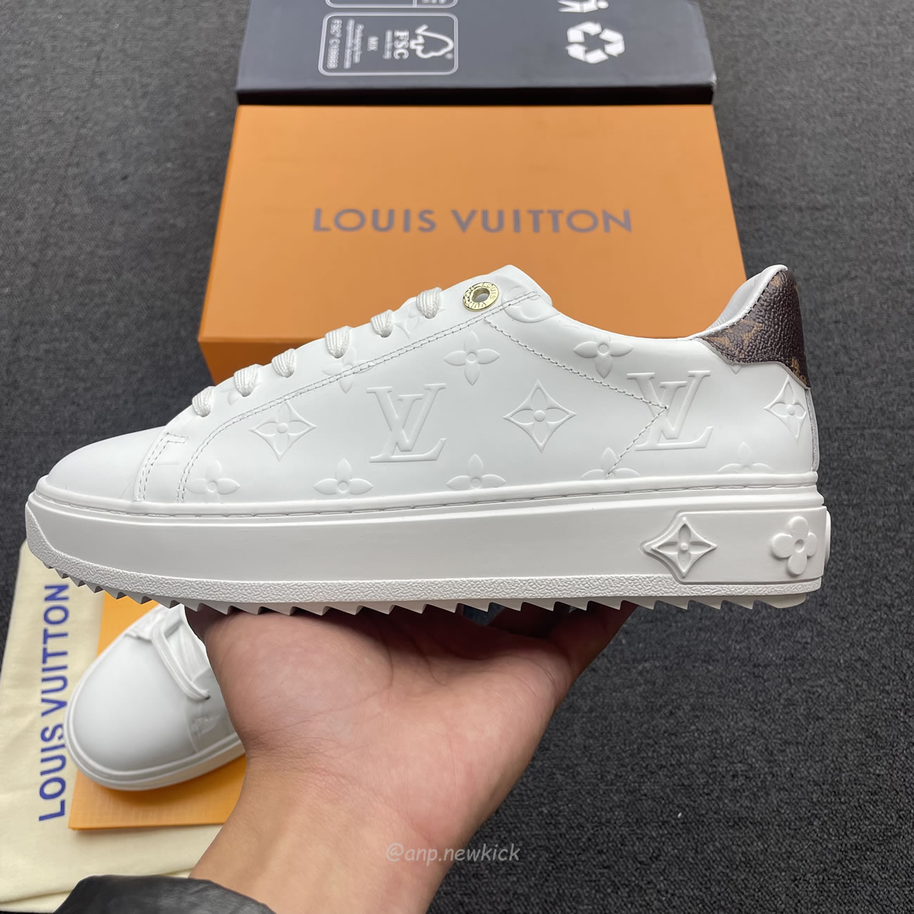 Louis Vuitton Time Out Debossed Monogram Leather White (6) - newkick.app